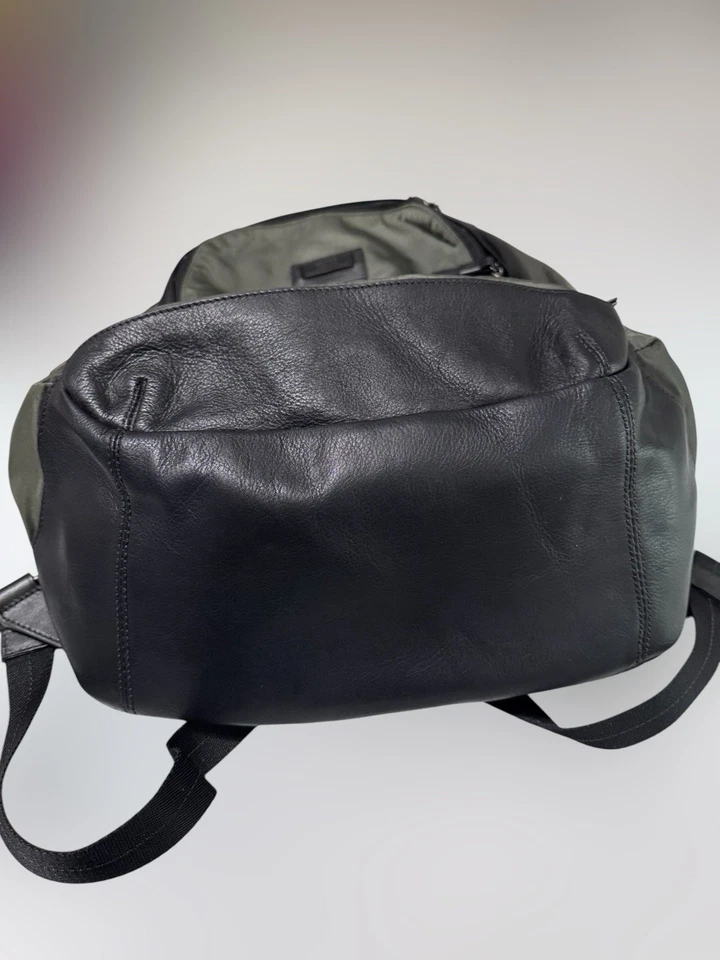 Coach Men’s Backpack - Image 4 of 4