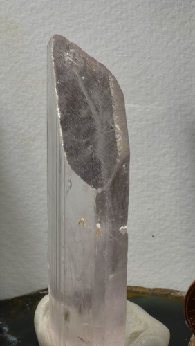 Kunzite Crystal Afghanistan gemmy - Picture 10 of 11