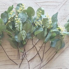 18 Artificial Eucalyptus Stems White Flowers Decorative Floral Arrangement Set