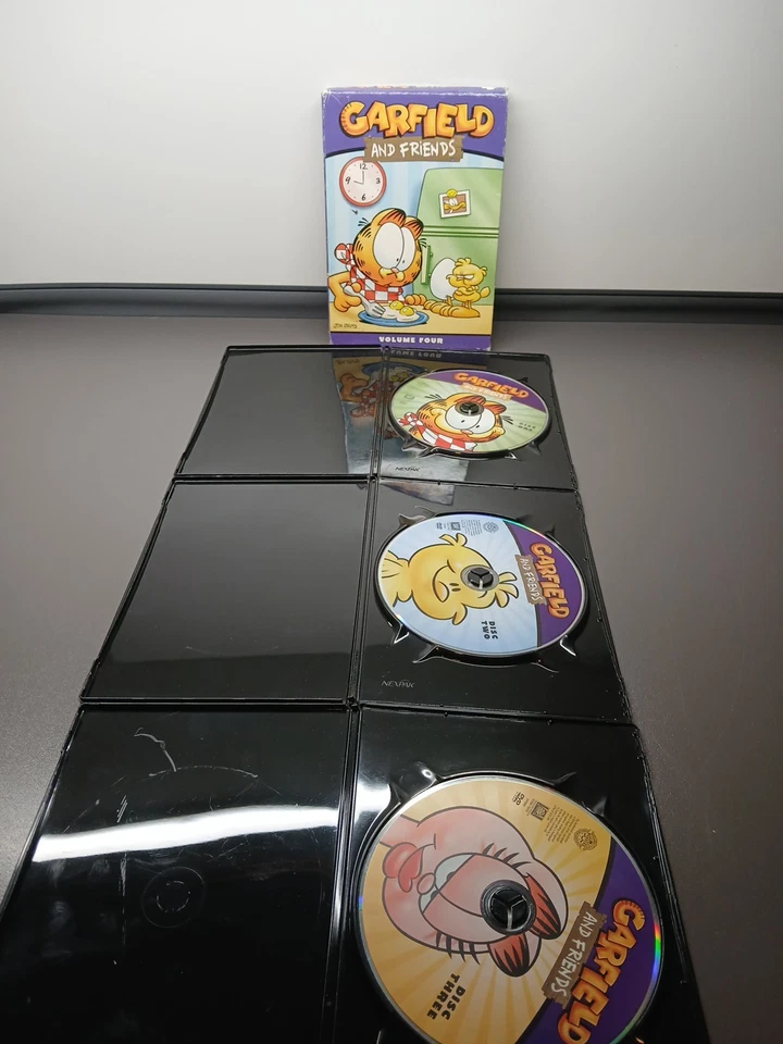 Garfield and Friends Volume 4 Four 3 Disc DVD Box Set - Image 4 of 4