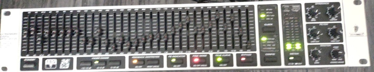 Behringer Ultragraph Digital DEQ1024 31 Band Graphic EQ Equalizer