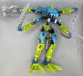 LEGO BIONICLE: Nocturn (8935) Barraki 2007 Mahri Nui Rare No Squid or Book ￼