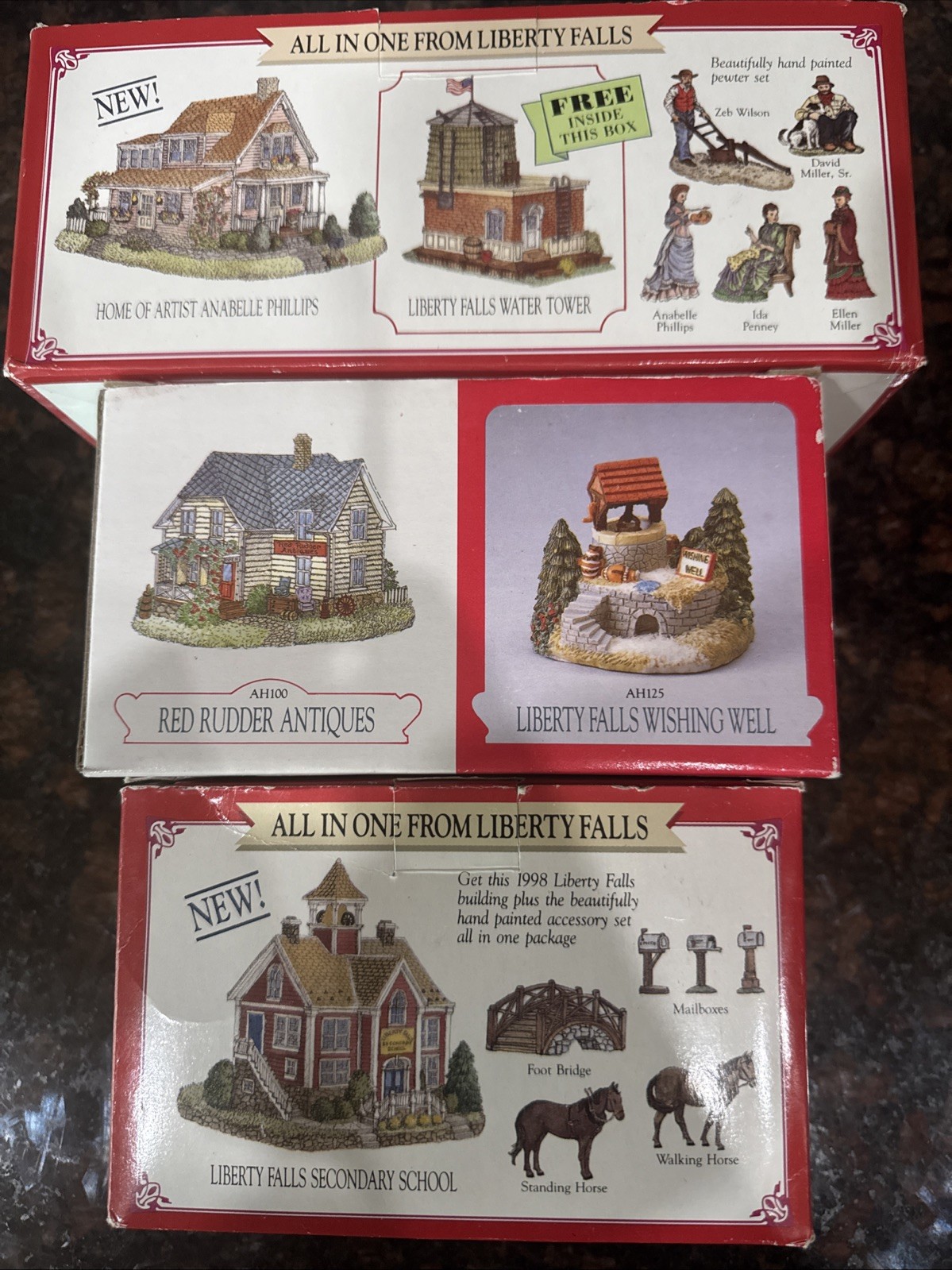 【極美品】LIBERTY FALLS COLLECTION　ミニチュア建物セット The Americana Collection Liberty Falls Houses / Buildings - Lot of