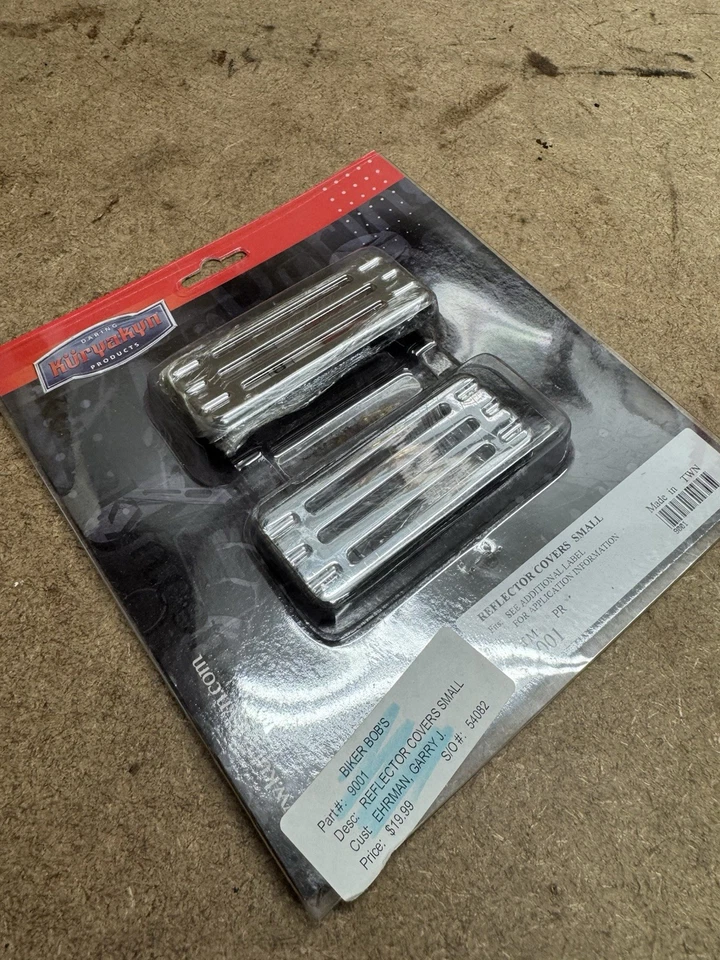 Cubiertas reflectoras Kuryakyn pequeñas cromadas - 9001 para Harley Davidson Foto 2 de 3