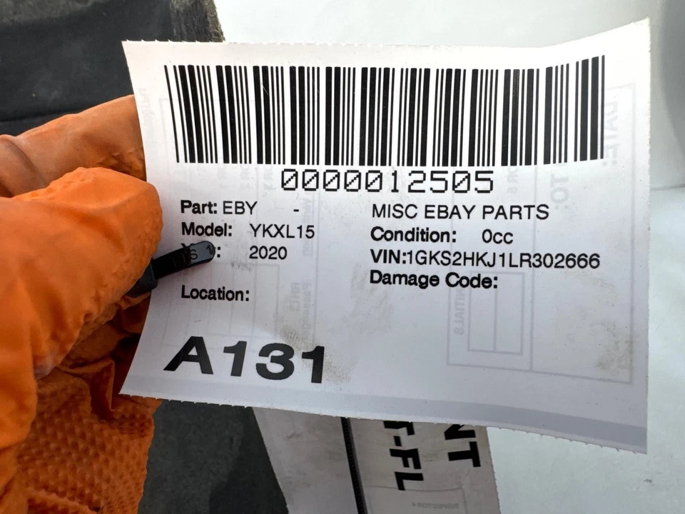 2015-2020 Gmc Yukon Xl 1500 Front Left Inner Fender Liner OEM 22806318 - Image 4 of 4