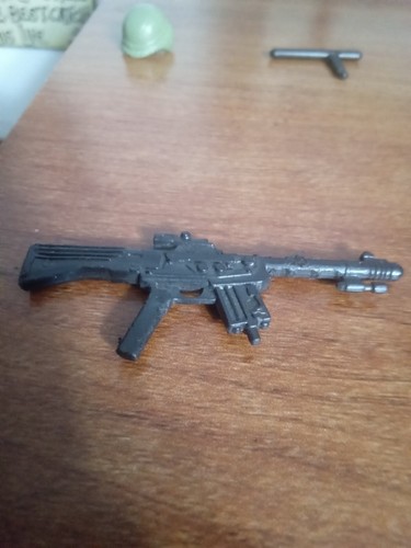 Vintage 1980s G.I. Joe Hasbro Original Figure/Accessory Lot Snake Eye's Uzi etc. - Picture 10 of 24