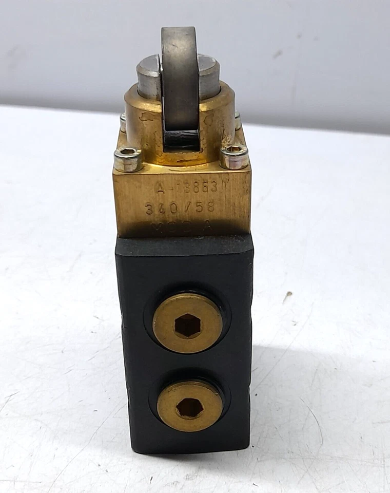 Interruptor de límite de válvula Szelep Rexroth Mecman 340/58 299-113-863-0 A-13863 MOD A Foto 4 de 4