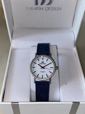 Damenuhr Danish Design Titanuhr mit veganen Armband