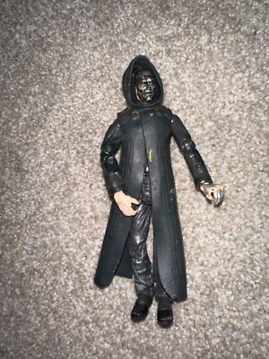 Marvel Legends Fantastic Four Movie Dr. Doom Face Change Action Figure Toybiz 
