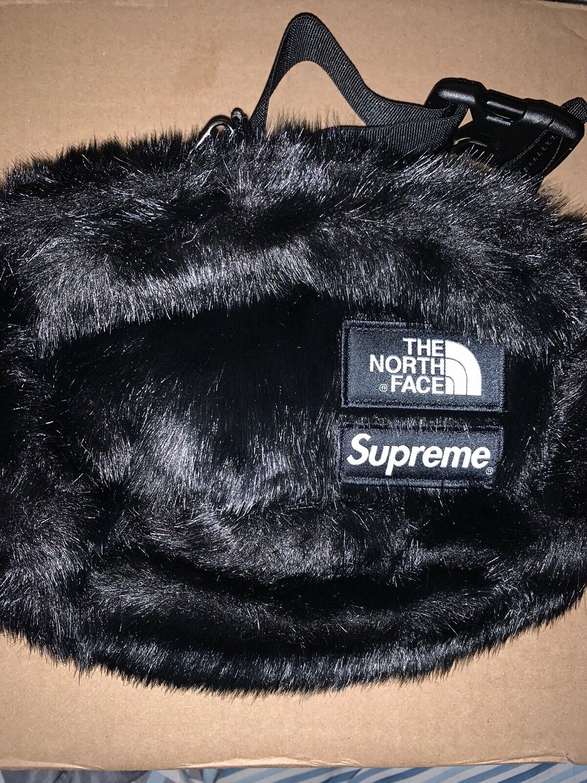 Supreme The North face Faux Fur Waist Bag Black