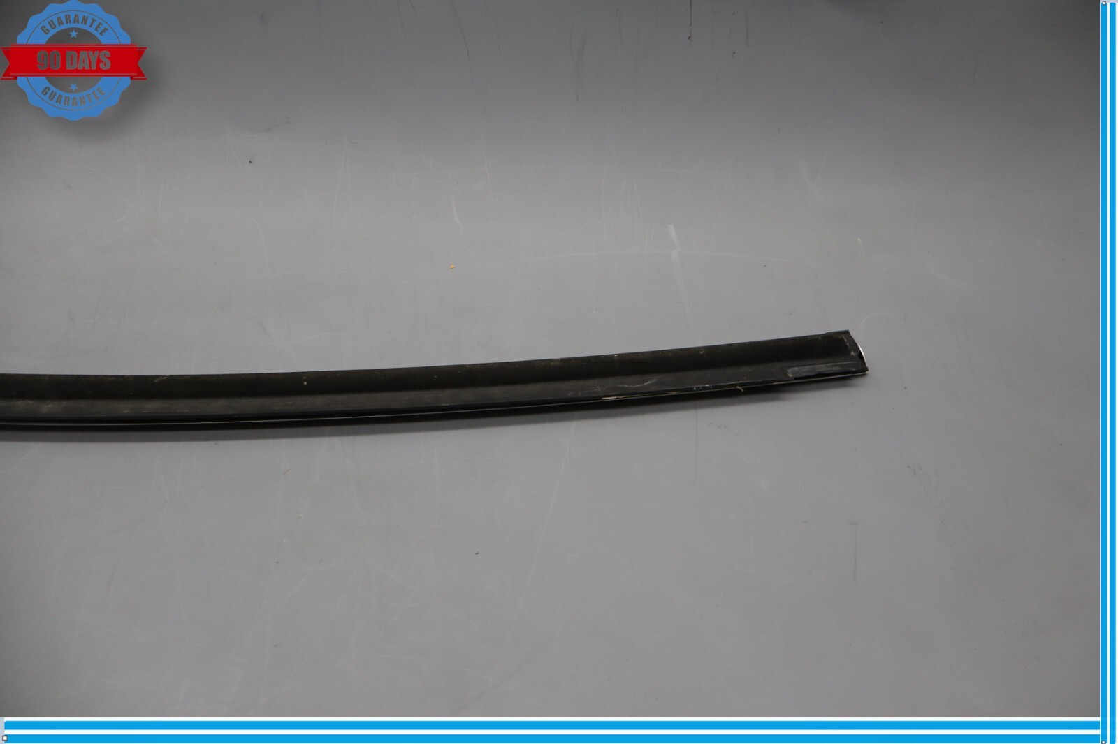 14-20 Maserati Ghibli Rear Right Passenger Side Door Window Belt Molding Oem