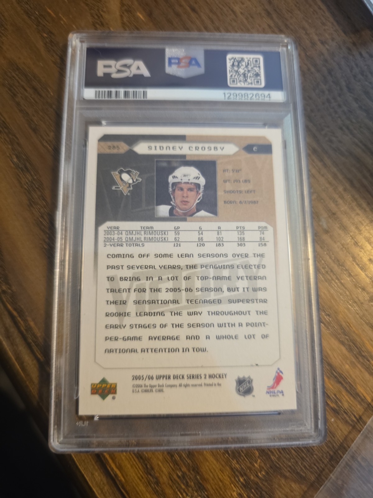 2005 Upper Deck Victory #285 Sidney Crosby Rookie RC PSA 8 view 2