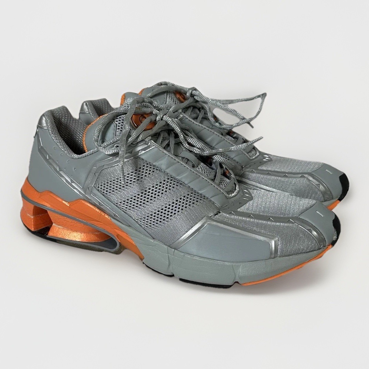 Vintage Retro Adidas Mens A3 Size 10.5 - Tauras/Orange Peel - 2002 - Good Cond.