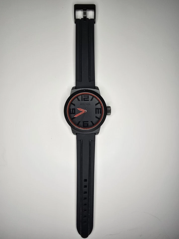 Kenneth Cole Reaction RK1236 Men's Watch Quartz Silicone Band *Fresh Battery* - Image 2 of 4