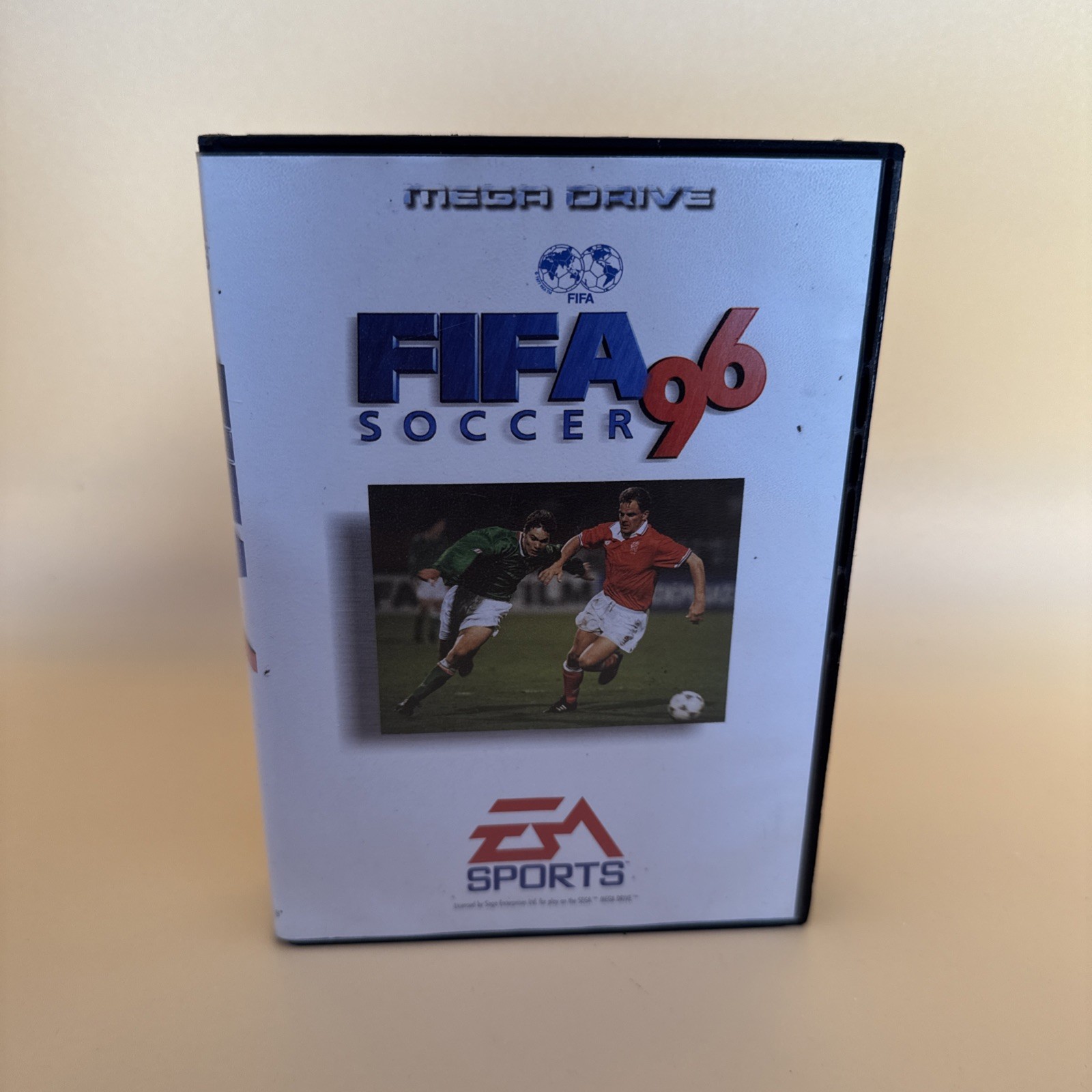 SEGA -  Mega Drive - FIFA SOCCER 96  - complet - megadrive