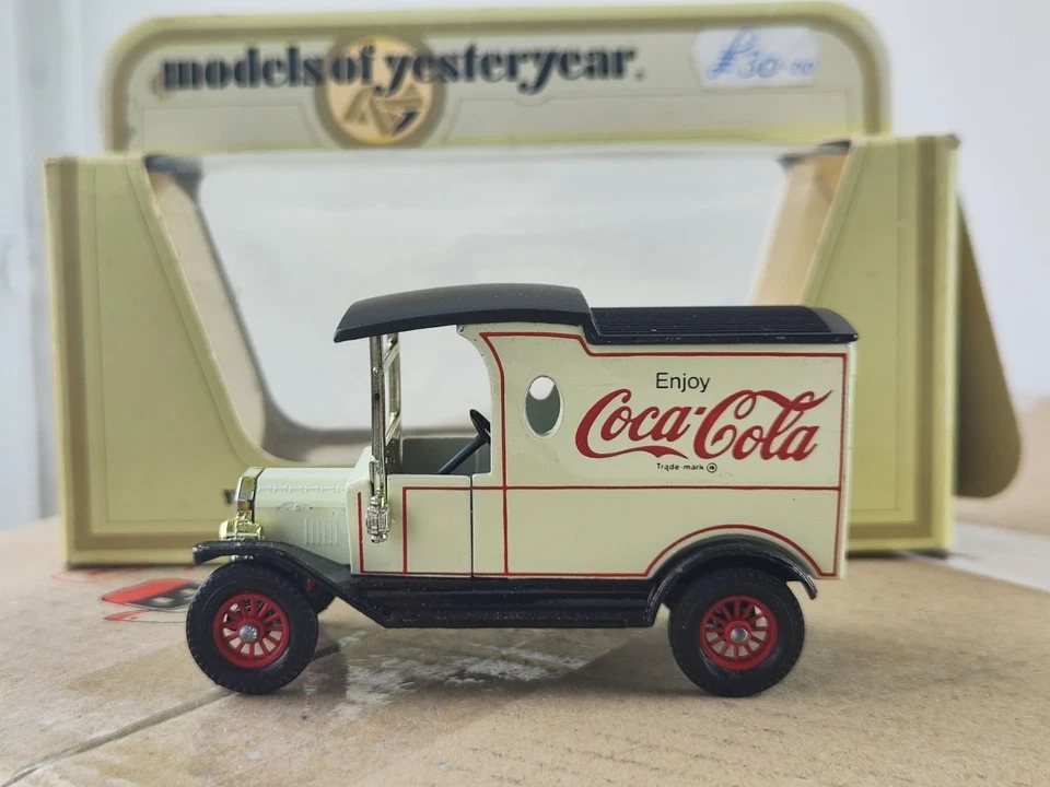Auto d'epoca retrò Y12 1912 Ford Model T Coca-Cola, un tempo, Inghilterra, co... - Immagine 3 di 4