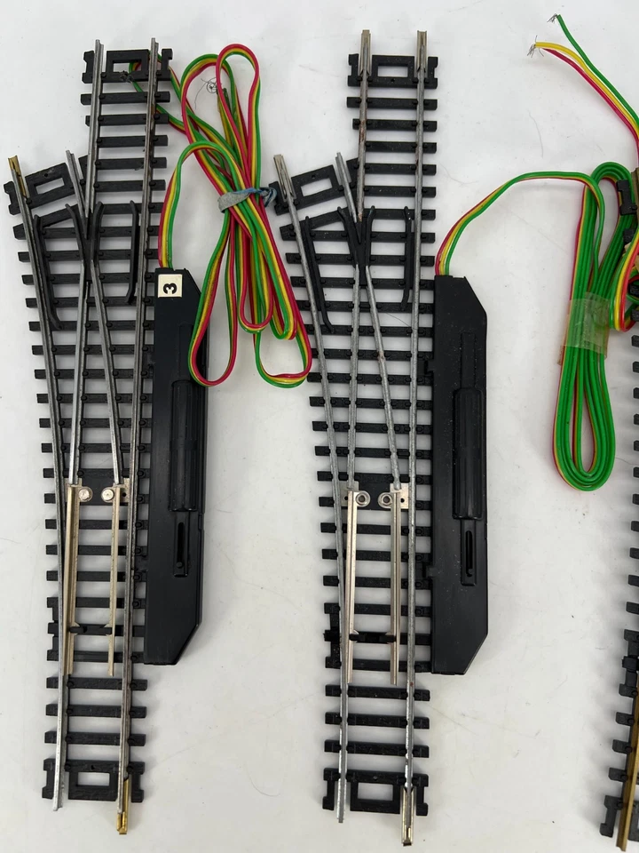 Unbranded HO Scale Lot of (3) R 18" L.H Switch Track Good Cond Yugoslavia - Image 3 of 4
