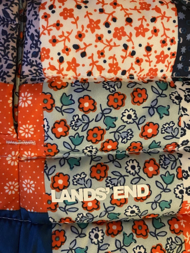 Lands End Women’s Patchwork Down Fill Gilet Vest Puffer Body Warmer Sz S 10-12 - Image 4 of 4