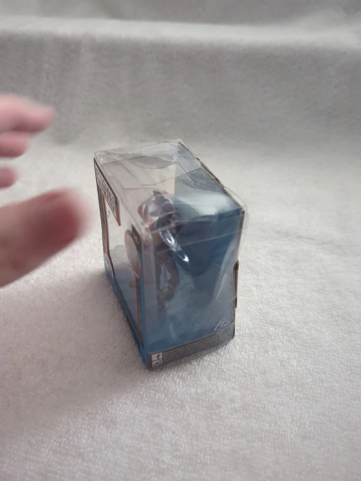 Figura de cómics Catwoman Heavy Die Cast Metal 2” DC 2016 de Jada Toys nueva en caja Foto 2 de 4