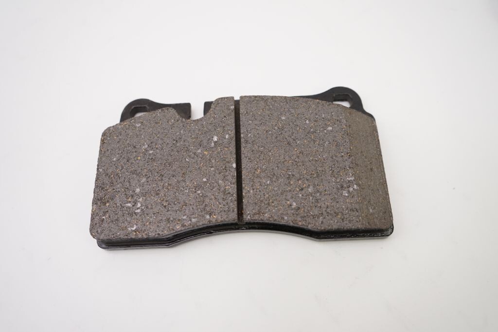 Aston Martin Db9 V8 Vantage front rear brake pads TopEuro 814