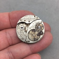Antique Elgin Pocket Watch Movement Only Parts or Repair 28mm 13245056