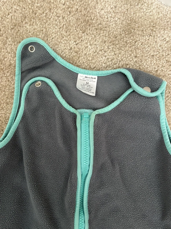 Manta polar nido para dormir gris talla mediana Baby Deedee 6-18 meses Foto 2 de 2