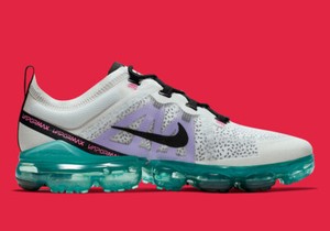 nike vapormax dragon fruit