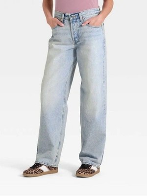 NWT Universal Thread 90s Baggy Jeans Mid Rise Relaxed Women s size 6 28 Small