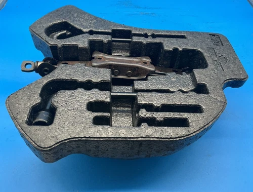 Tire Scissor Jack & Tools W/Case - 2012-2015 Honda Civic 4 Door 84540-TX6-A000