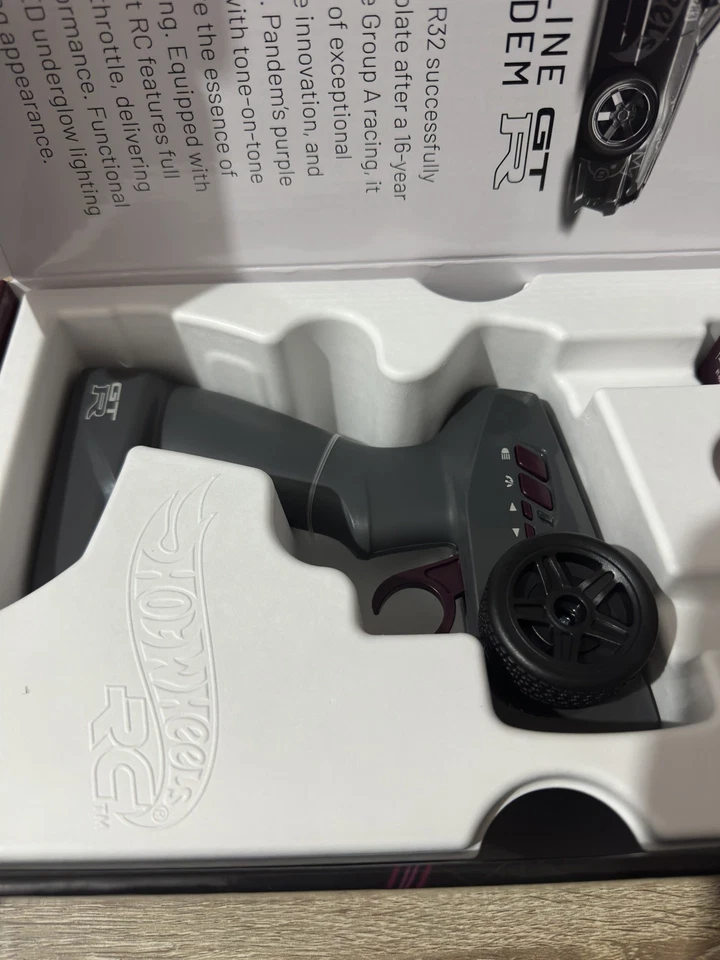 Hot Wheels Collectors RC 1:64 Nissan Skyline R32 Pandem Vehicle - Bild 3 von 4