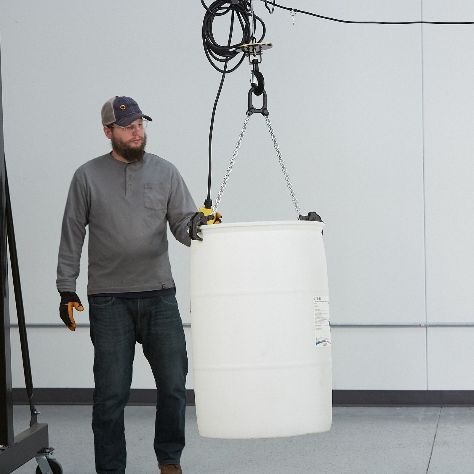 Strongway Vertical Drum Lifter, 2000-Lb. Capacity