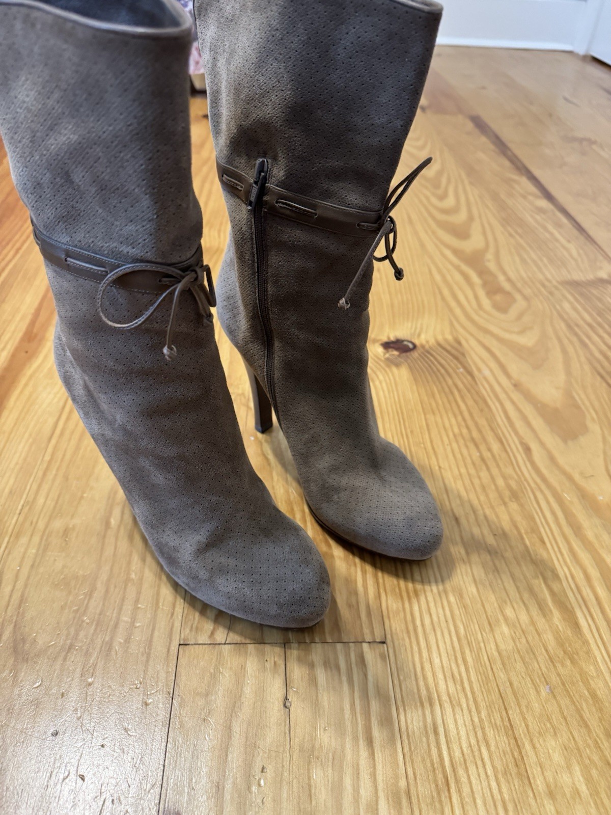 Bottega Veneta Boots Size EUR 39 /US 8.5 Camel Suede Leather Side Zip Perforated thumbnail 7