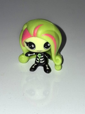 Mattel Monster High Mini Circus Ghouls Series 1 Venus McFlytrap Figure #B2HB12.9