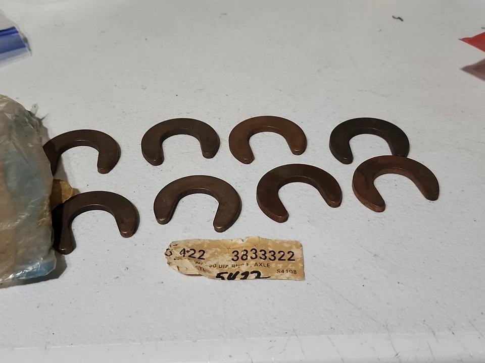 Chevy Camaro Chevelle Z28 SS 1965-75 12 pernos eje trasero clip en C GM 3833322 NOS X8 Foto 2 de 4