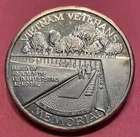 Vietnam Veterans Memorial 1959-1975. One Troy Ounce .999 Fine Silver. Read