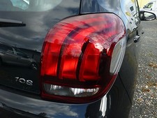 Feu arrière Peugeot 108