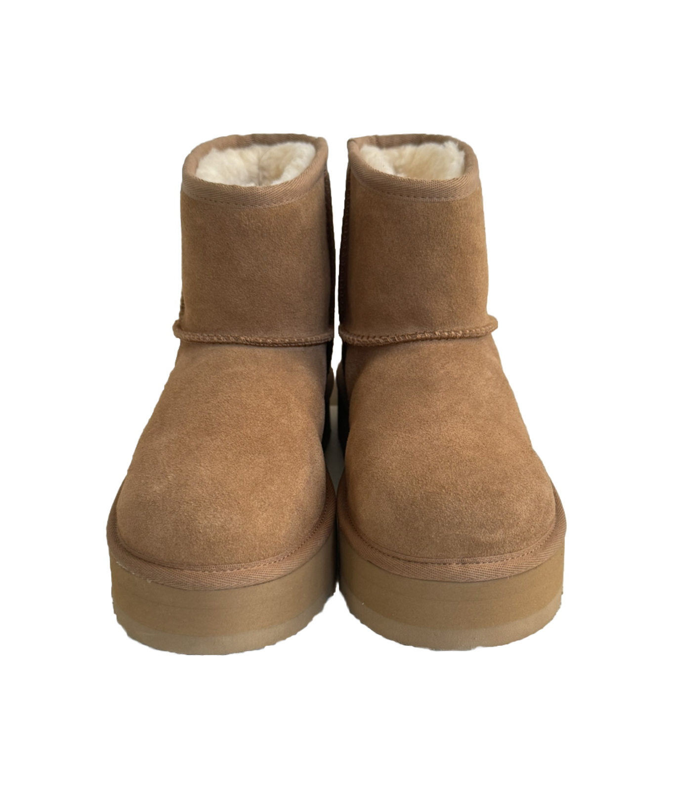 UGG YOUTH /BIG KID CLASSIC MINI PLATFORM CHESTNUT BOOT US 6 /WILL FIT WOMEN sz 8 image 3