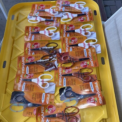 Fiskars Scissors Safety-Edge Blades Kids Sports Age 4+  Lot of 15 Pairs
