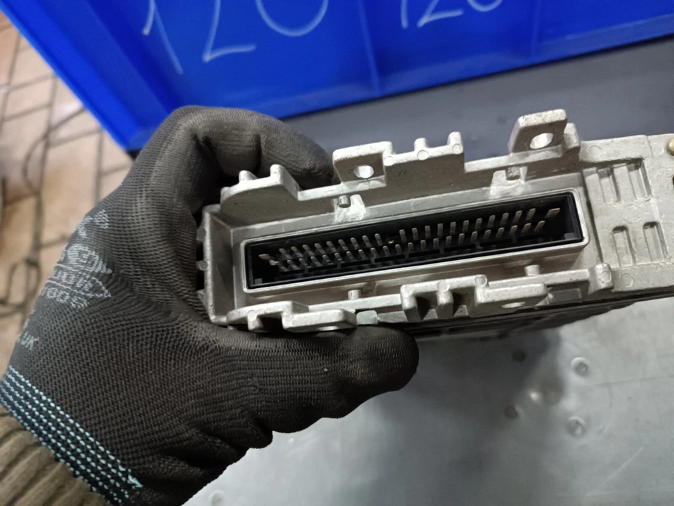 VW Golf 3 III 1H Vento Unità di Controllo Del Motore 0261200257 030906026C - Immagine 2 di 3