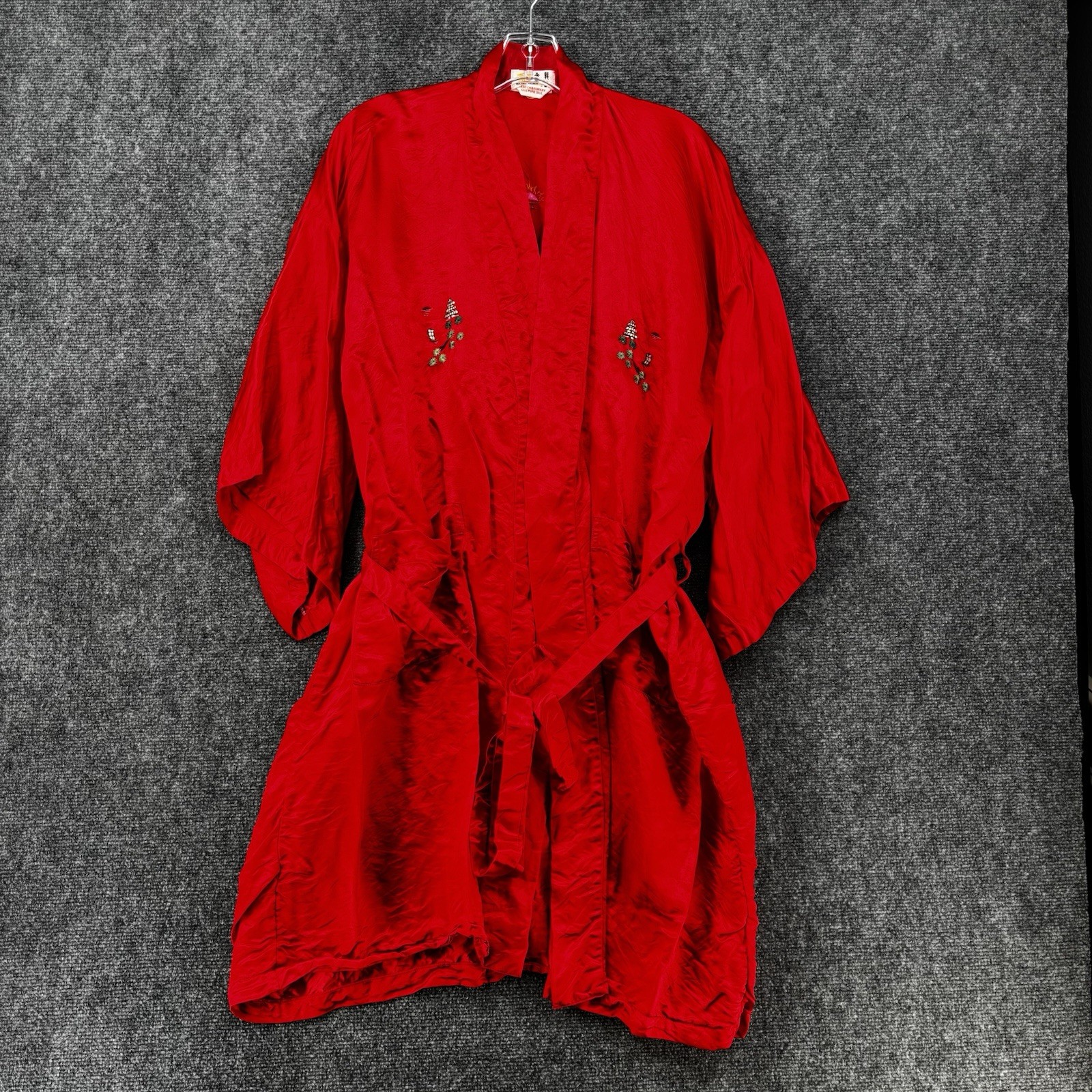 VINTAGE Golden Dragon Red Pure Silk Embroidered Robe Women’s Large