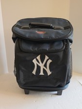 New York Yankees Rolling Cooler 24 Can Logo w Backpack