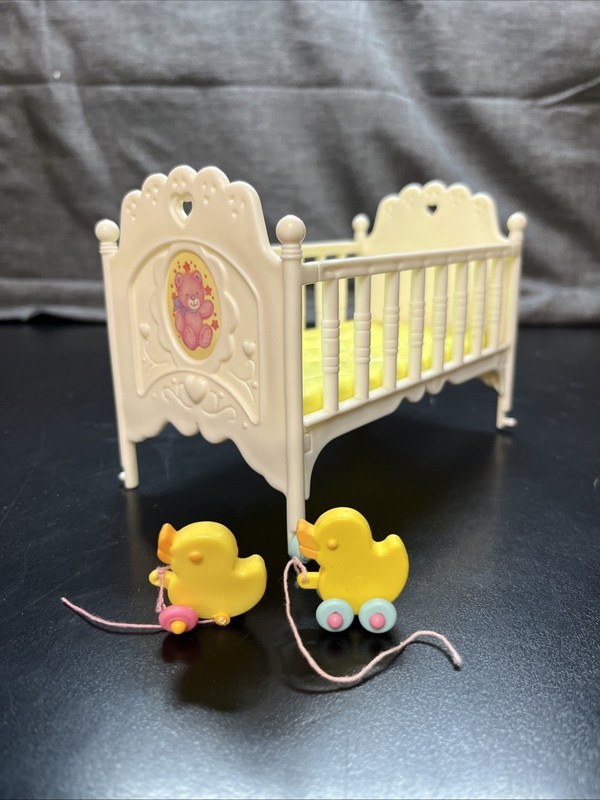 MLP My Little Pony Ponies G1 Vintage Sweet Dreams Crib With Pull Duck Toys D1