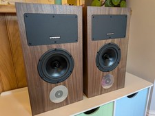 Spendor DS1 On Wall Speakers, Walnut. Nearly New Condition.