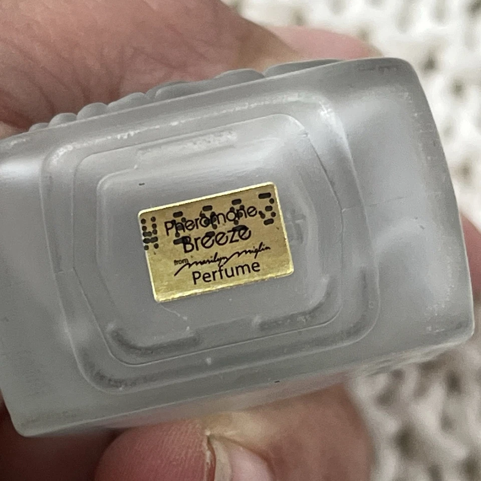 Perfume puro PHEROMONE BREEZE estilo DAB ON Marilyn Miglin 1/2 oz TOTALMENTE NUEVO Foto 3 de 4
