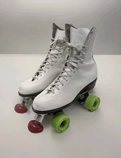 Vintage Roller Derby Roller Skates White w/ Locking Case Accessories Size 10
