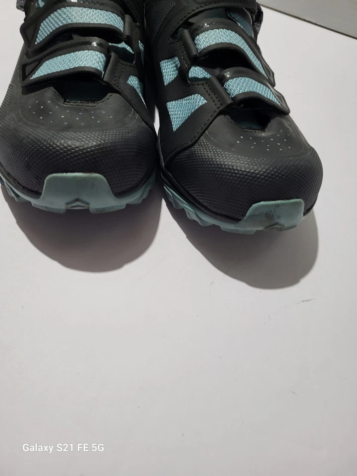 Pearl IZUMI mens Vibram cycling shoes - Image 2 of 4