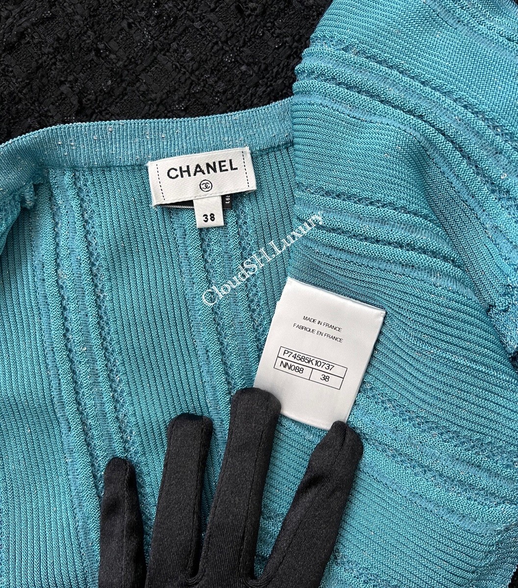 Auth Chanel 23P Pearl CC Viscose Blue Cardigan P74585 - Size Auth Chanel 23P Pearl CC Viscose Blue Cardigan P74585 - Size