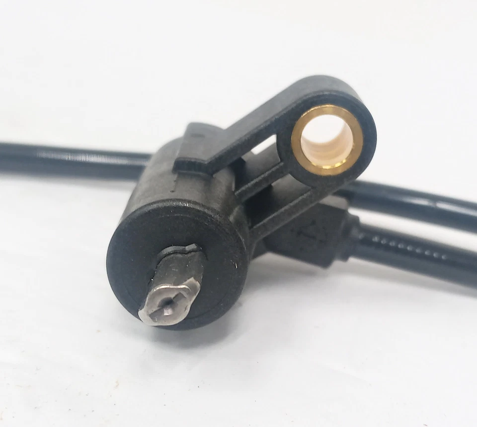 Sensor de velocidad de rueda ABS Bosch 0265006506 para Ford Mercury Taurus Sable 1999-2000 Foto 2 de 4