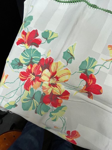 Vintage hand-sewn tablecloth made from floral napkins 30" x 34" - Picture 5 of 13