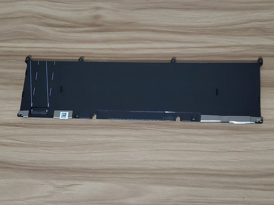 Batería de repuesto Dell 69KF2 6 celdas 86 Wh de iones de litio Foto 2 de 2